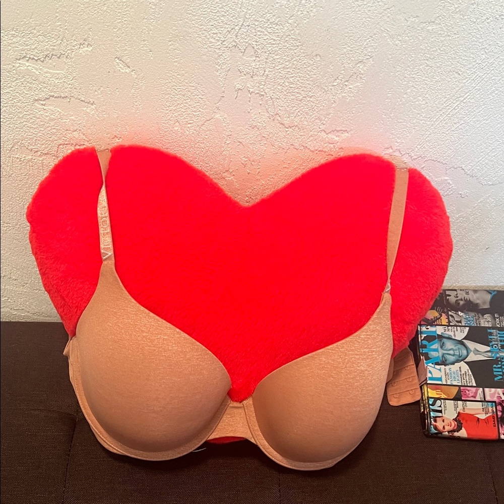 #1276=Victoria's Secret Light Brown Bra - Picture 3 of 6